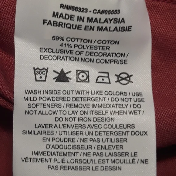 The Nike Tee Dri Fit Tank Top Red with Gold Glitter Swoop - Size Small - Picture 5 of 10